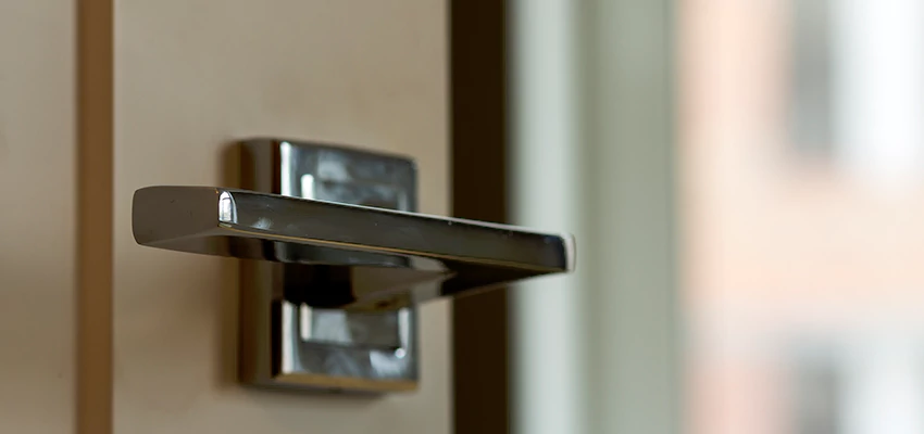 Door Lever Knob Repair in Glenview, Illinois