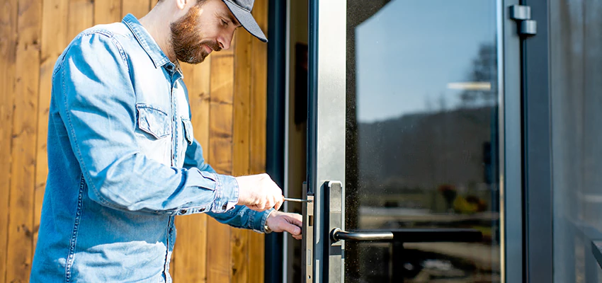 Frameless Glass Storefront Door Locks Replacement in Glenview, IL